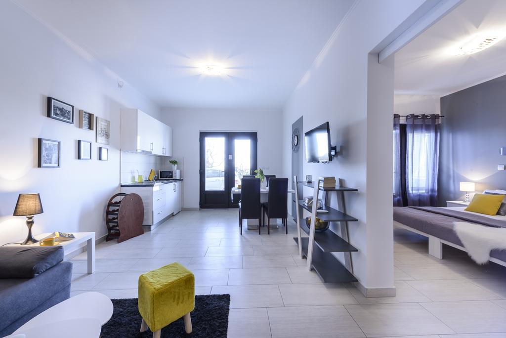 Apartments Anamarija Mlini Luaran gambar